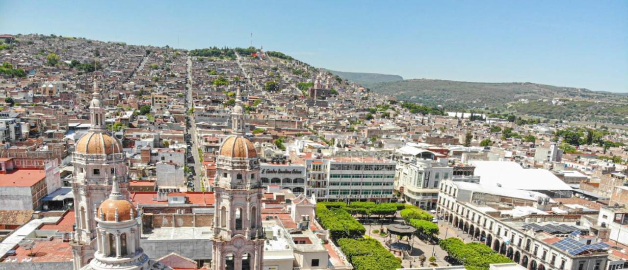 Hotel Plaza Sahuayo المظهر الخارجي الصورة