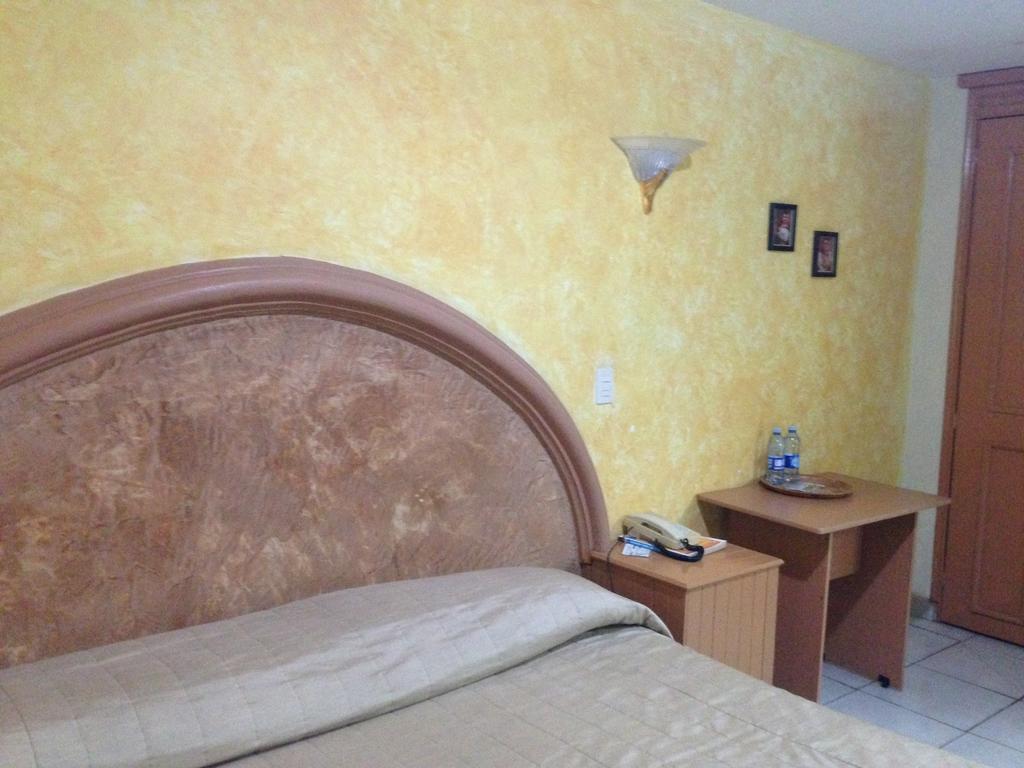Hotel Plaza Sahuayo المظهر الخارجي الصورة