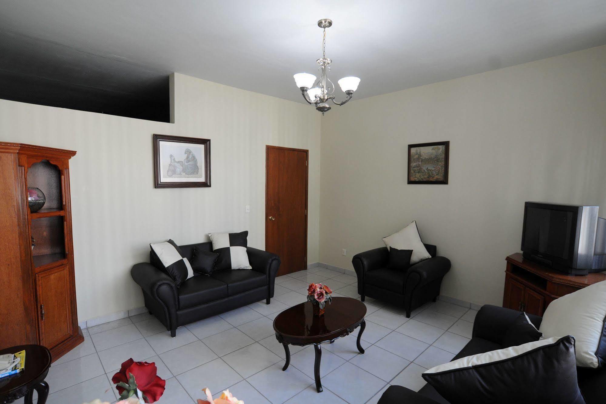 Hotel Plaza Sahuayo المظهر الخارجي الصورة